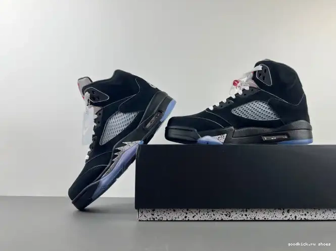 Metallic HF3975-001 Reimagined Air Black Jordan 5 0611